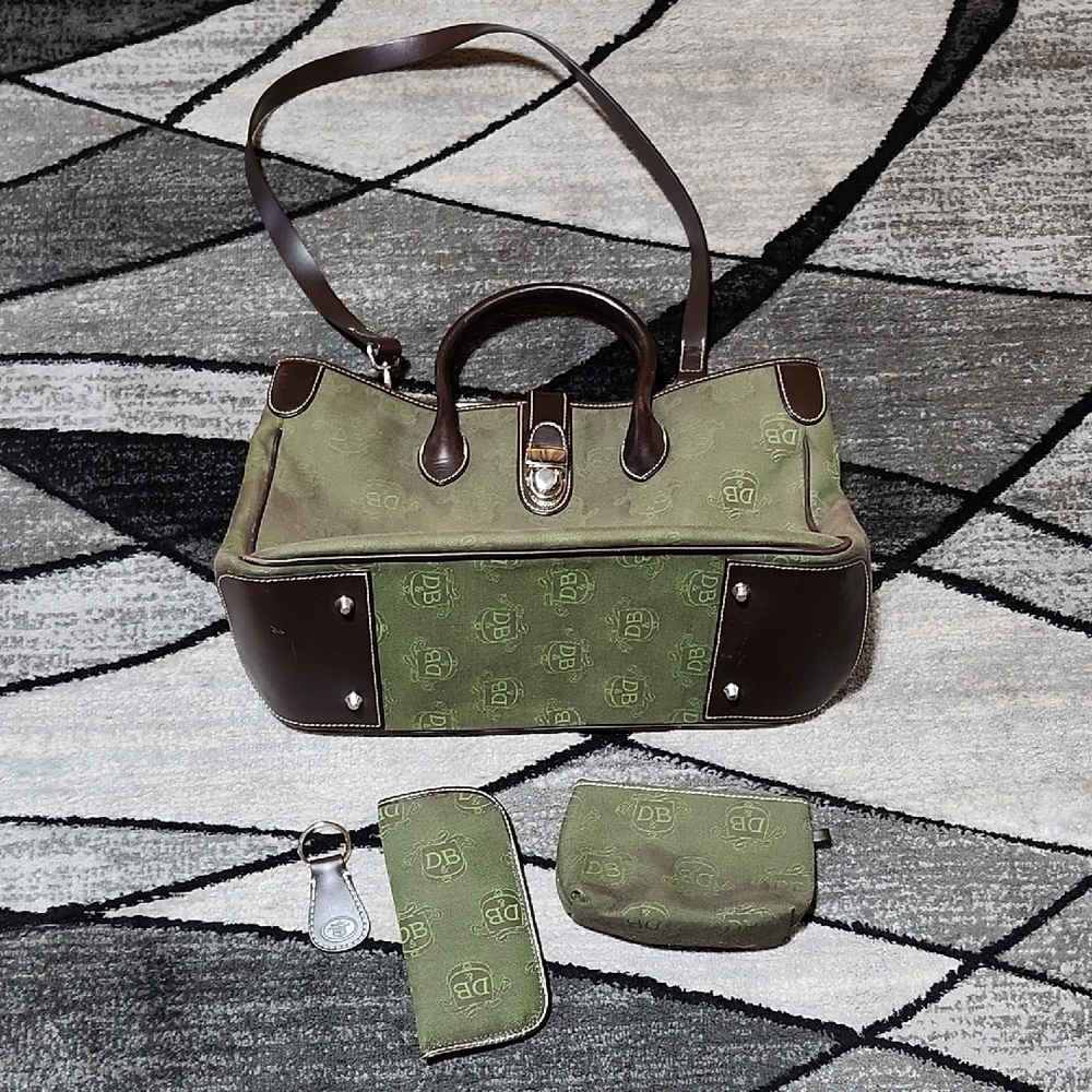 VINTAGE DOONEY & BOURKE GREEN CANVAS & BROWN LEATHER DONEGAL CREST MONOGRAM BAG
